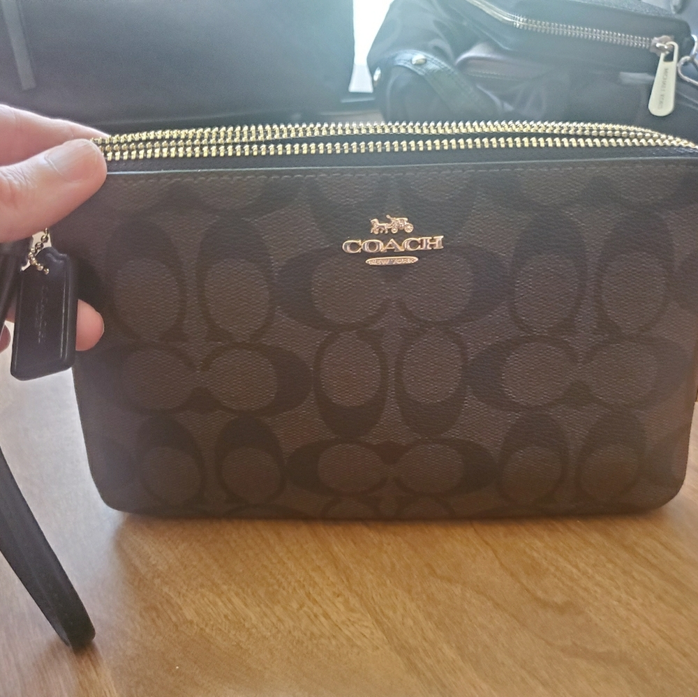 Coach Double zip wallet